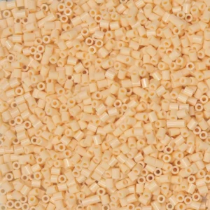 BEADS MINI 2,6 mm bolsa 500 unds aprox - B047 Vainilla